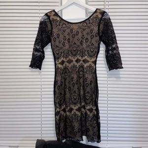 Geri C Black & Beige Lace Scoop Back Dress - Size S